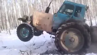 tracteur fou en Russie