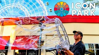 Spheres LIVE @ ICON Park - Outdoor Bubble Show - Orlando, FL