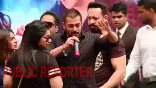 Salman Khan At Amity University Promoting His Film Prem Ratan Dhan Payo In Delhi.