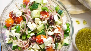 Fresh & Healthy Horiatiki Greek Salad 🥬 + Easy Dressing Recipe 🥗