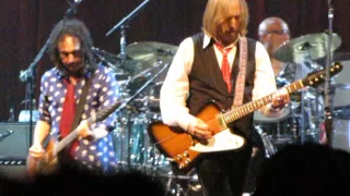 TOM PETTY & THE HEART BREAKERS - RUNNIN DOWN A DREAM - MAY 1 2012 - GERMAIN ARENA