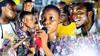 Jesus! 😲😯  i must Watch🔥 This Adomba Fausty  turns lives around through her street - live worship 😭😭