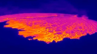 World’s Largest Active Volcano Mauna Loa Erupts Overnight in Hawaii