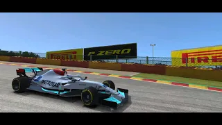 Mercedes AMG Petronas F1 Team W13 in Real Racing 3