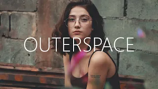 BEAUZ - Outerspace (Lyrics) feat. Dallas