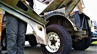 Removing a Defender WING to access the footwell for welding repairs