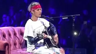Justin Bieber -Love Yourself (Live in Dallas, TX at American Airlines Center April 10, 2016)