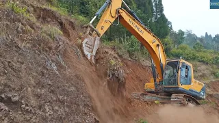 Cutting Hill to Make New Hillside Road with Hyundai Excavator