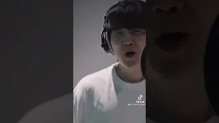 Как записывает песни SUGA 🤣🤣