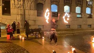 С огнем на «ты» или повелитель огня – зрелищное фаер-шоу в центре Петербурга