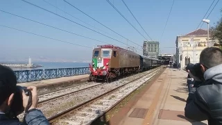 Italian Presidential Train in transit in Portici - Ercolano