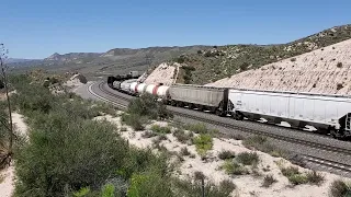 Locomotives in Notch 8 struggling up Cajon Pass, CA with surprise 10 loco power move - Full audio