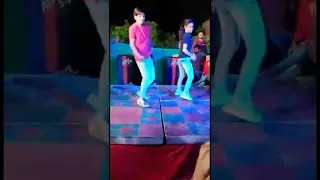 Gore rang se srkta jaye | Dj par macha dhua dhar performance #dance ##bollywood #shorts