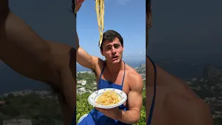 MAKING CARBONARA IN ITALY 🇮🇹