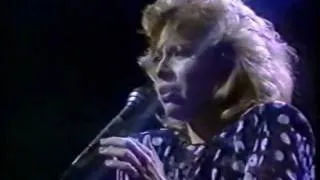 MARI TRINI-NE ME QUITTE PAS- (EN DIRECTO)