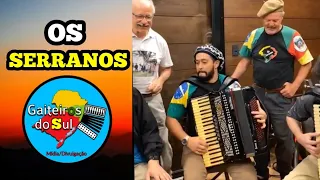 OS SERRANOS TOCANDO MEDLEY DE BUGIOS