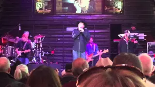 Tracy Lawrence = Now That The Magic Has Gone, Las Vegas 12/1/15
