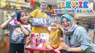 BELI SEMUA YANG DIPEGANG ADIK BAYI LEXIE 😱 LEIKA BORONG SEMUA MAINAN DI TOKO & ALFAMART SAMPE HABIS