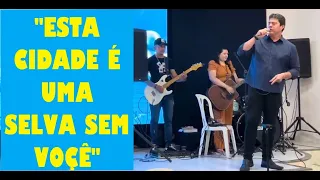 BARTÔ GALENO, “ESTA CIDADE É UM SELVA SEM VOCÊ”, CANTADA POR YURI GALENO, EM IGUATÚ.