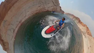 Jet Skiing Through the canyons at Lake Powell