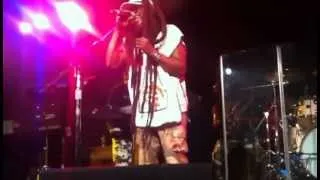 Steel Pulse Your House (Live)