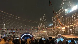 Russia, Moscow - A walk through the Christmas Market in Moscow on a snowy evening in 2022