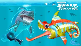 GHOST SHARK vs SHARKELEON in Hungry Shark Evolution