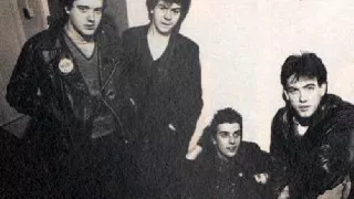 The Cure - A Forest (Early Version, 2nd Play at Show) (1979 12 17 Le Bataclan) | CA0168