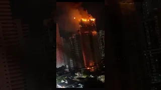 #Breaking: Fire Engulfs Under-Construction Sky Rise! #breakingnews #fyp #fire #shorts