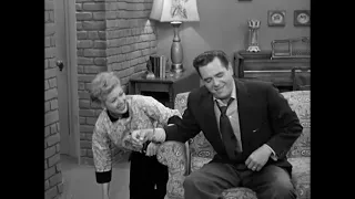 I Love Lucy | Lucy attaches herself to Ricky using old handcuffs from Fred