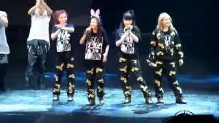 [FANCAM] 140517 AON Manila - In or Out