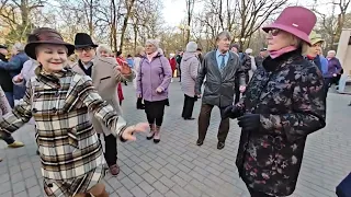 2.03.24г..."Голубые Глазки"... Сергей Орлов...звучит на танцполе в Гомеле...