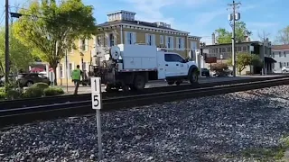 662 axle Train, Highrail crew pulling up signs, and Glendale Police on a run