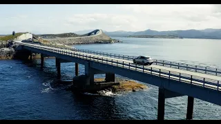 Mercedes EQC -Atlantic Ocean Road Norway