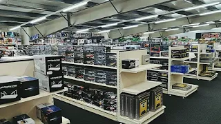 Hall filled with 1:18 and 1:24  cars! Norev, Minichamps, Autoart.