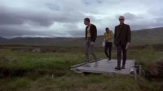 Нарезки фильмов где пьют и едят: На игле Trainspotting 1995 part 2 (drink movie cut)