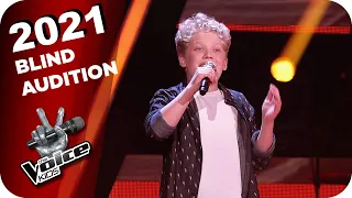 Disney - Supercalifragilisticexpialigetisch (Michel) | The Voice Kids 2021 | Blind Auditions