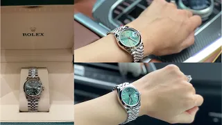 My first Rolex! Rolex 31mm DATEJUST Mint Green white gold (Ref 278274) In Store unboxing!劳力士日历薄荷绿盘开箱