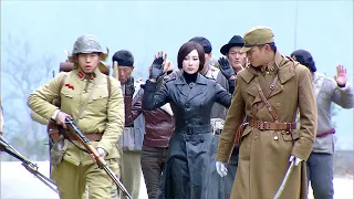 Chinese captain pretended to be a Japanese soldier to rescue teammates surrounded by Japanese army