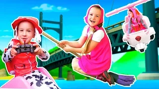 Маша летает на метле - Щенячий патруль спешит на помощь! - Paw Patrol