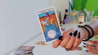 Gemini APRIL | You're Both Wanting Each Other Just The Same! - Gemini Tarot Reading