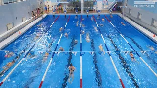 Час на воде: в СШОР «Олимпия» нашлись смельчаки на марафонское плавание