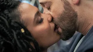 New Amsterdam 4x03 Kiss Scene - Max and Helen