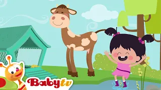 La petite Lola visite la ferme | BabyTV Français