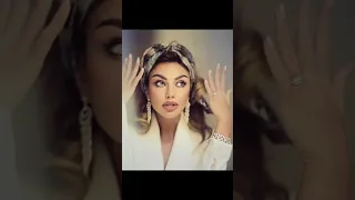 Madalina Diana Ghenea – Vibing Music Video