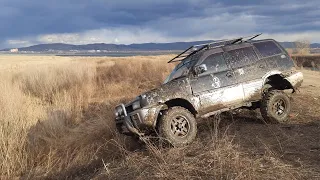 На что способен ЛуАЗ на квадро резине по грязи. Сломали Pajero. УАЗ, Mistral. OffRoad