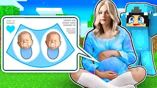 REALISTIC OMZ GIRL is PREGNANT with REALISTIC TWIN in Minecraft!-Parody Story(Roxy,Lily and Crystal)