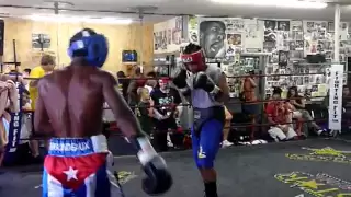 Guillermo Rigondeaux technical sparring