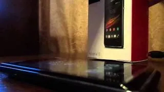 Распаковка Sony Xperia E