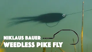 Weedless pike fly by Niklaus Bauer